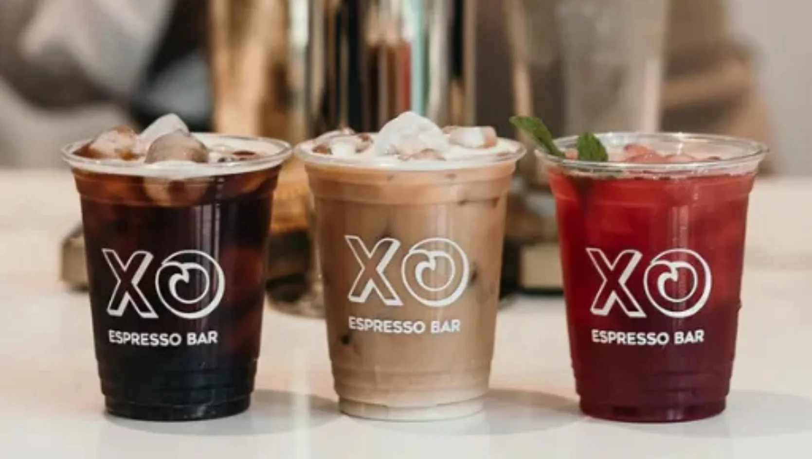 Mẫu ly nhựa cafe đẹp, mang đi tiện lợi, giá rẻ